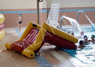 горка в бассейн
